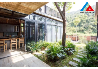 Hai người bạn thân chập đôi nhà thành một